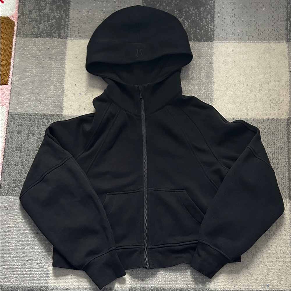 Lululemon Scuba